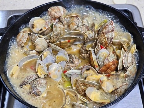바지락술찜